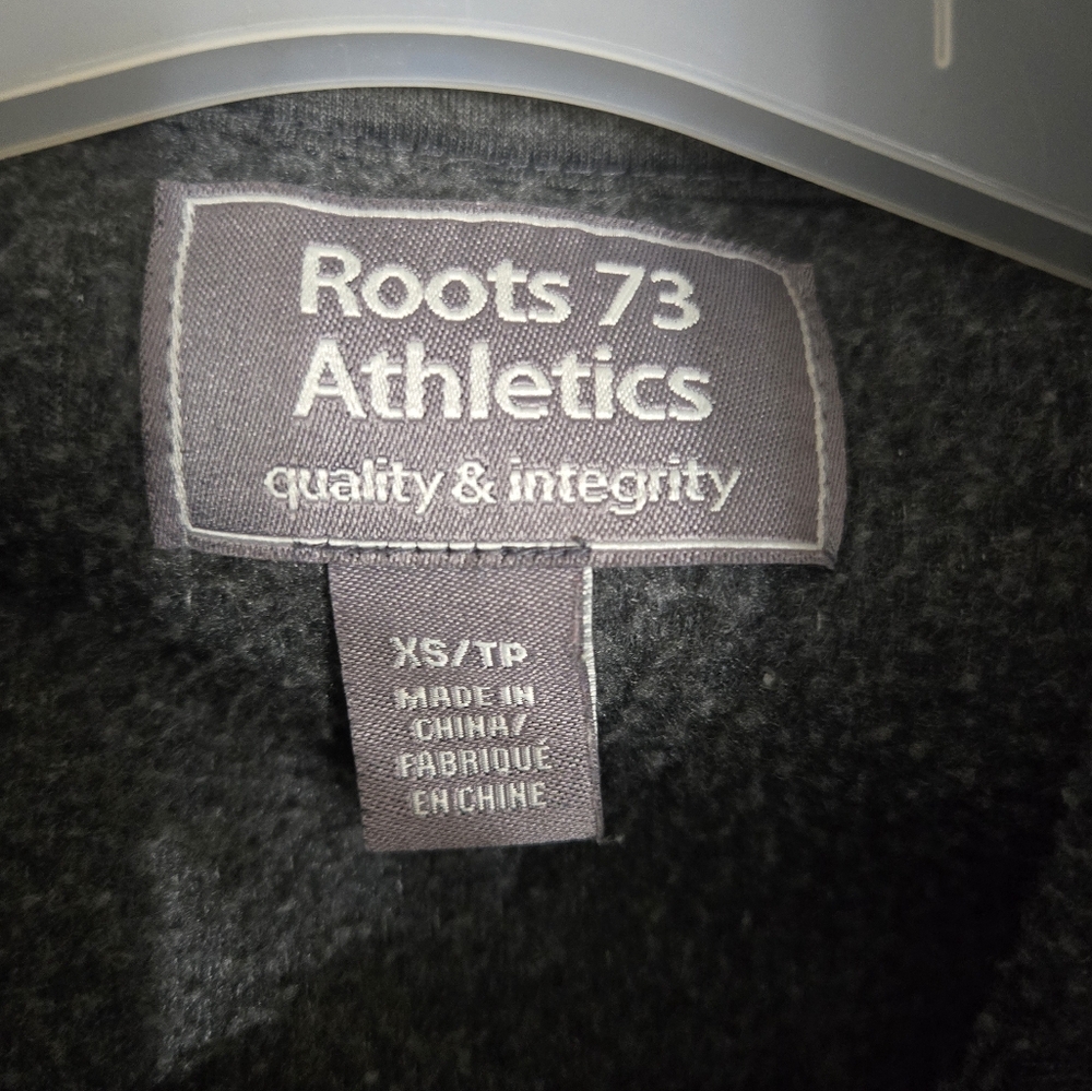 4.💥ROOTS SWEATSHIRT - Picture 3 of 3
